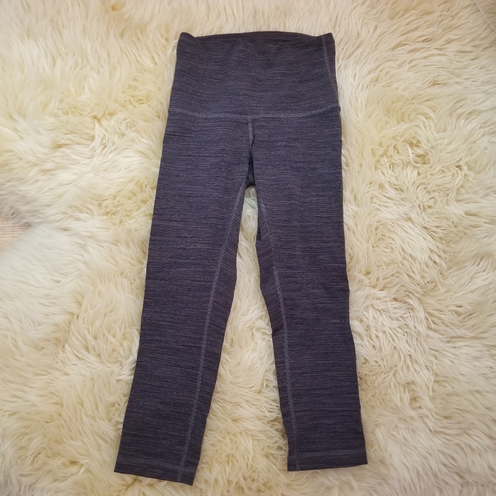 Lululemon🍋 Wunder Under Crop (Hi-Rise) *Full-On Luxtreme 21 - Picture 10 of 10